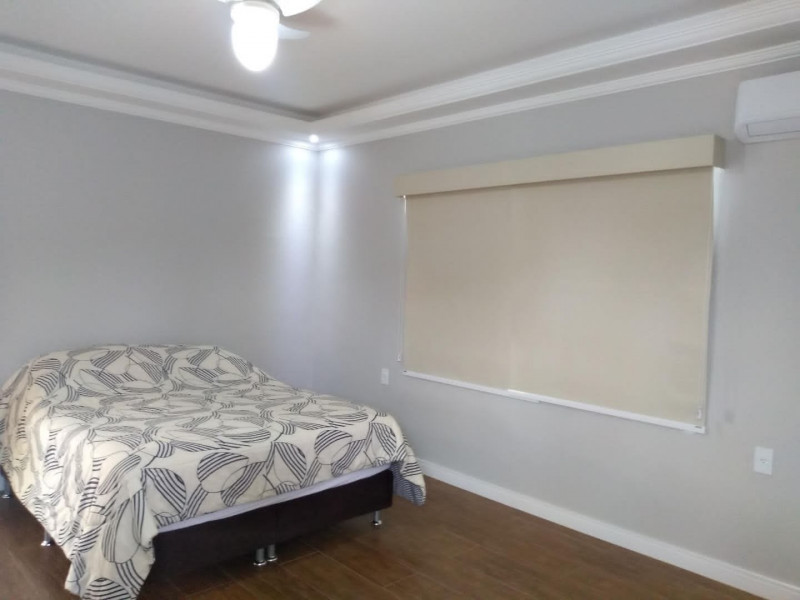 Casa à venda Vila Luiza com 272m² e 4 quartos por R$ 1.150 - 1681770573-bec334b6-35ba-47a9-a327-778d9fcc2ba2.jpeg