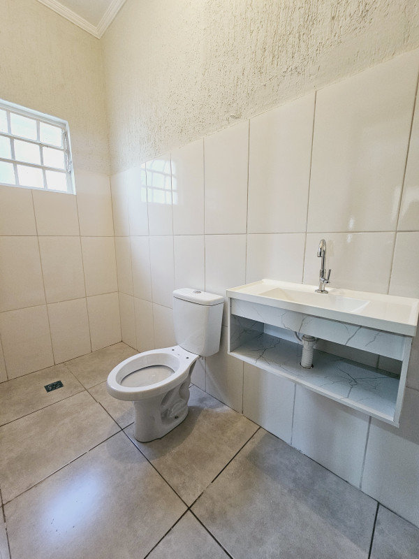 Casa à venda Jardim Nova Europa com 220m² e 4 quartos por R$ 730.000 - 1878282819-banheiro-suite-inferior.jpg