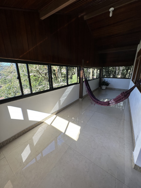 Casa à venda Parque do Ingá com 1700m² e 3 quartos por R$ 995.000 - 1018075042-img-3393.jpg