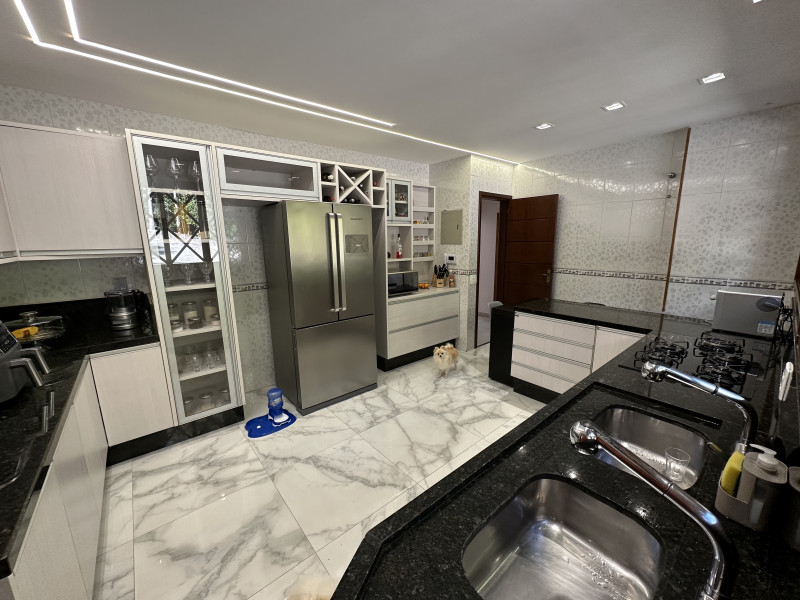 Casa à venda Parque do Ingá com 1700m² e 3 quartos por R$ 995.000 - 966608304-img-3399.jpg