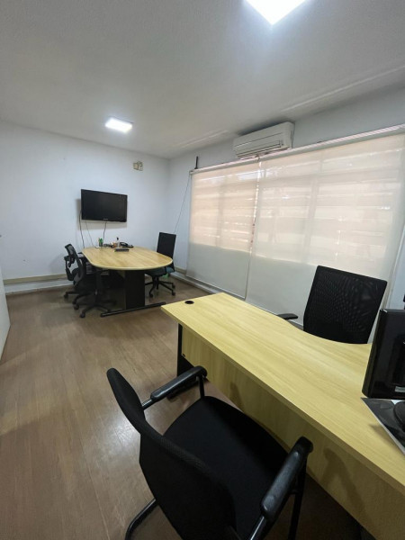 Comercial à venda Zona Industrial (Guará) com 300m² e 1 quarto por R$ 970.000 - 1568163088-whatsapp-image-2023-04-02-at-09.jpeg