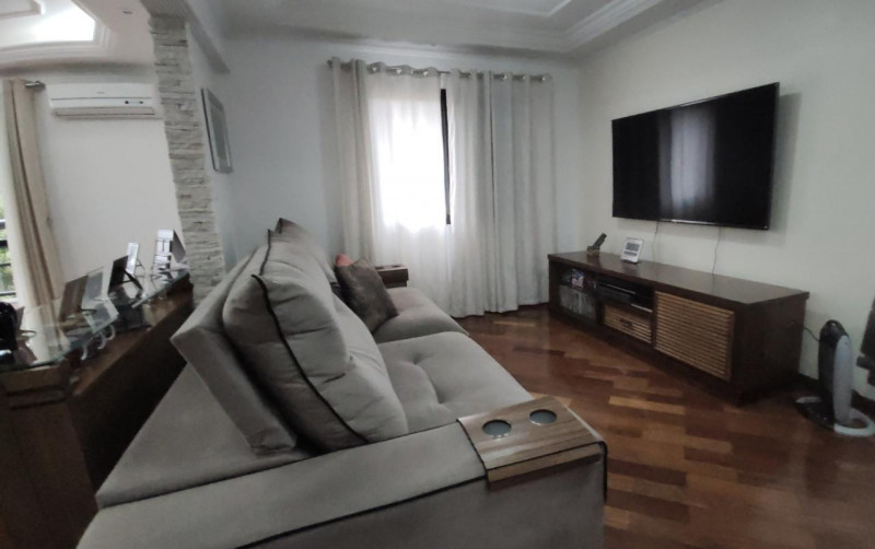 Apartamento à venda Vila Guiomar com 143m² e 16 quartos por R$ 750.000 - 1851820184-img-20220914-wa0004.jpg