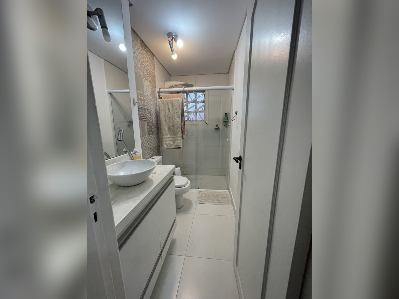 Casa à venda Ipiranga  com 280m² e 4 quartos por R$ 1.300.000 - banheiro-corredor1.jpeg