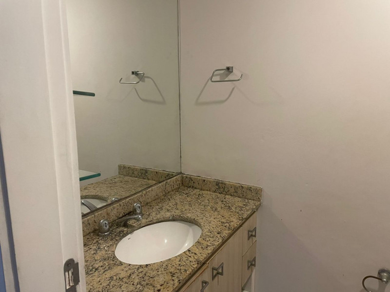 Apartamento à venda Centro com 67m² e 2 quartos por R$ 440.000 - 1835602250-img-20230802-wa0048.jpg