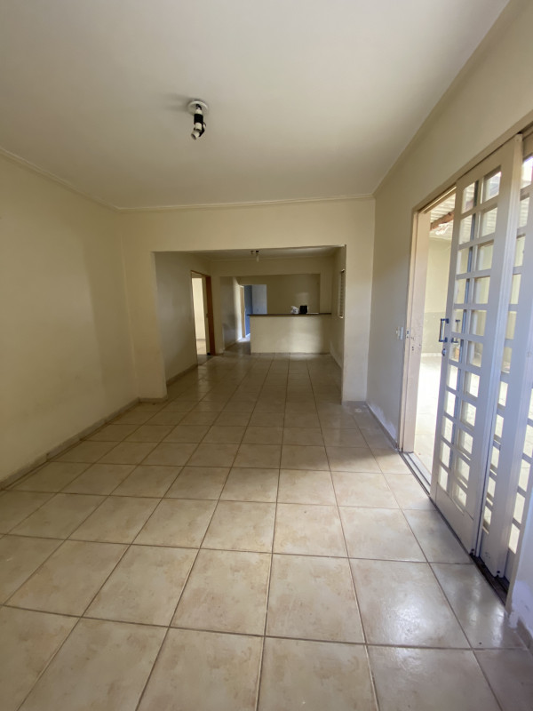 Casa à venda Chácara do Governador com 253m² e 3 quartos por R$ 395.000 - 1328477548-c421c2b6-3d82-46ae-8903-abe9e9bf3797.jpeg