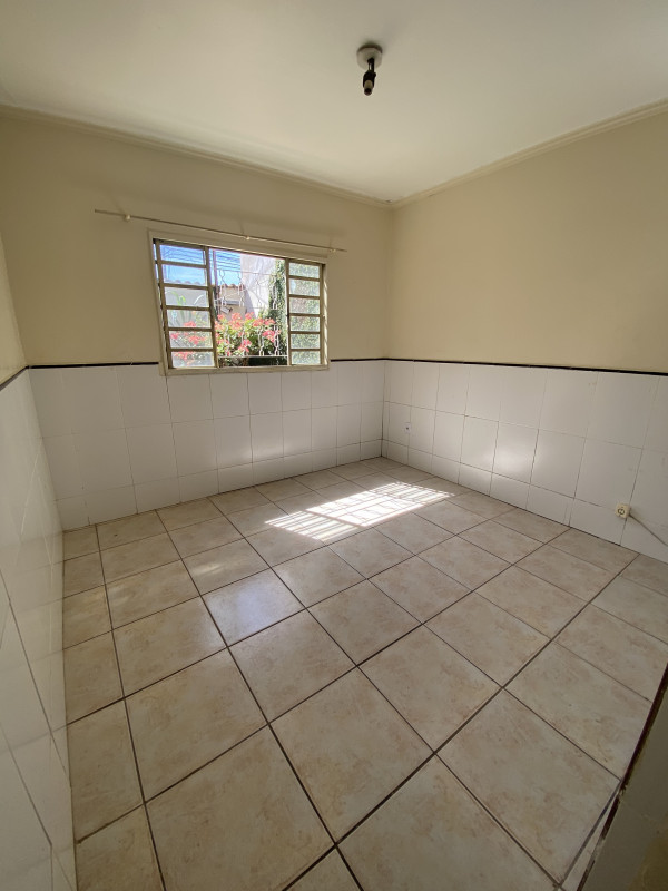 Casa à venda Chácara do Governador com 253m² e 3 quartos por R$ 395.000 - 2117543939-9e4d276d-253c-4fab-840b-4232a2788ba3.jpeg