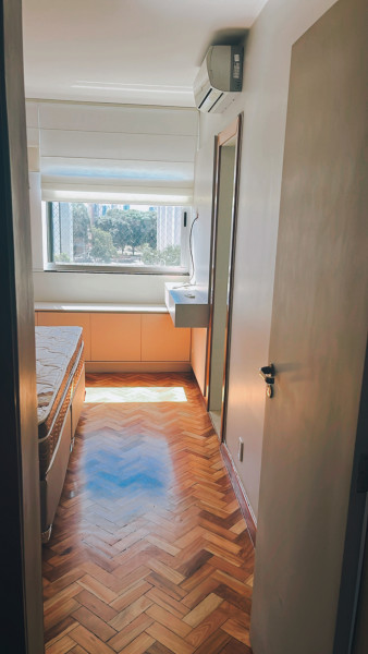 Apartamento para alugar Asa Sul com 156m² e 3 quartos por R$ 8.500 - 433133227-suite-02.JPG