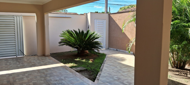 Casa à venda Centro com 180m² e 4 quartos por R$ 1.300.000 - 266518398-1000019674.jpg