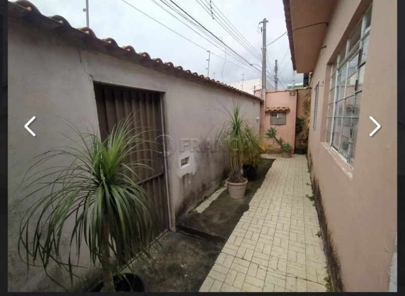 Casa à venda Jardim Jacinto com 100m² e 3 quartos por R$ 400.000 - 2124027895-img-1650.jpeg