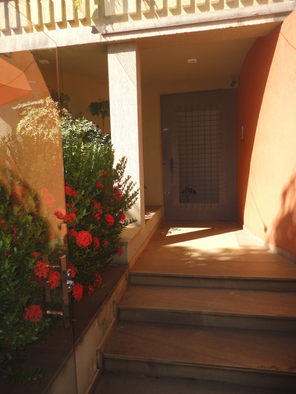 Comercial para alugar Mangabeiras com 158m² e 1 quarto por R$ 6.000 - 915137842-hall-de-entrada3.JPG