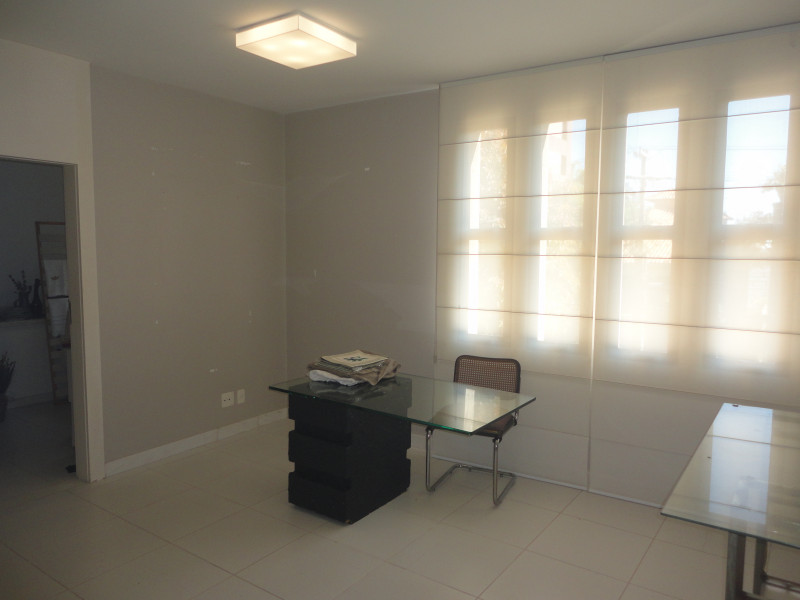 Comercial para alugar Mangabeiras com 158m² e 1 quarto por R$ 6.000 - 987448178-sala-atendimento.JPG