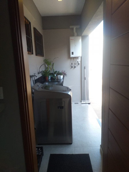 Casa à venda Indaiá com 299m² e 3 quartos por R$ 1.300.000 - 433657212-e8fc015d-8a47-4b86-8f86-ddba3d485e1d.jpeg