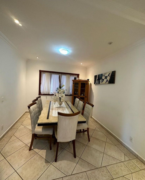 Casa à venda Nova Gardênia com 427m² e 4 quartos por R$ 1.300.000 - 780268812-29e2f350-8772-46ac-92be-e09e7e7d1321.jpeg