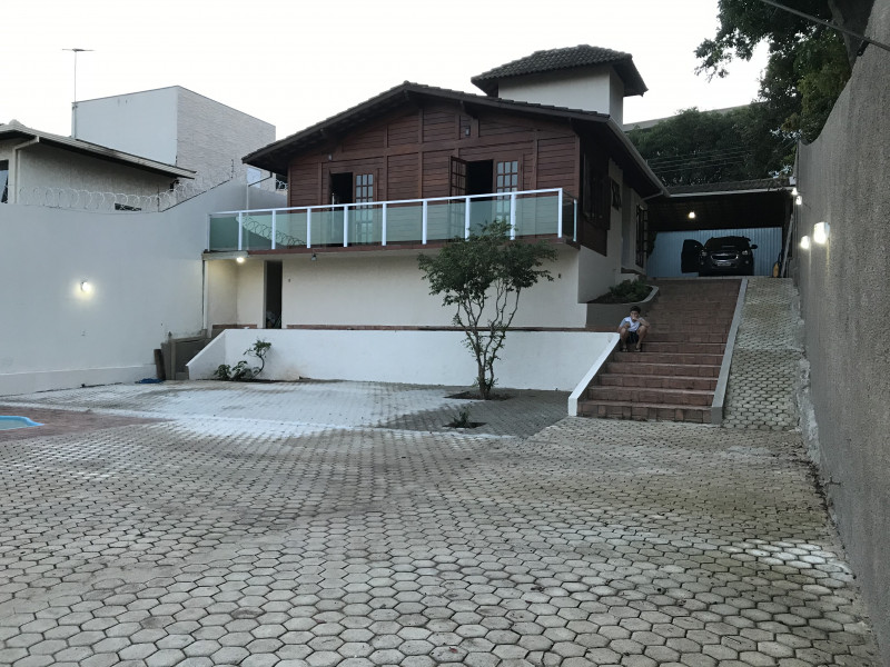 Casa à venda Jardim Riacho das Pedras com 181m² e 3 quartos por R$ 1.590.000 - 59264763-4a99bd05-ba97-46fe-832d-c968ccf76392.jpeg