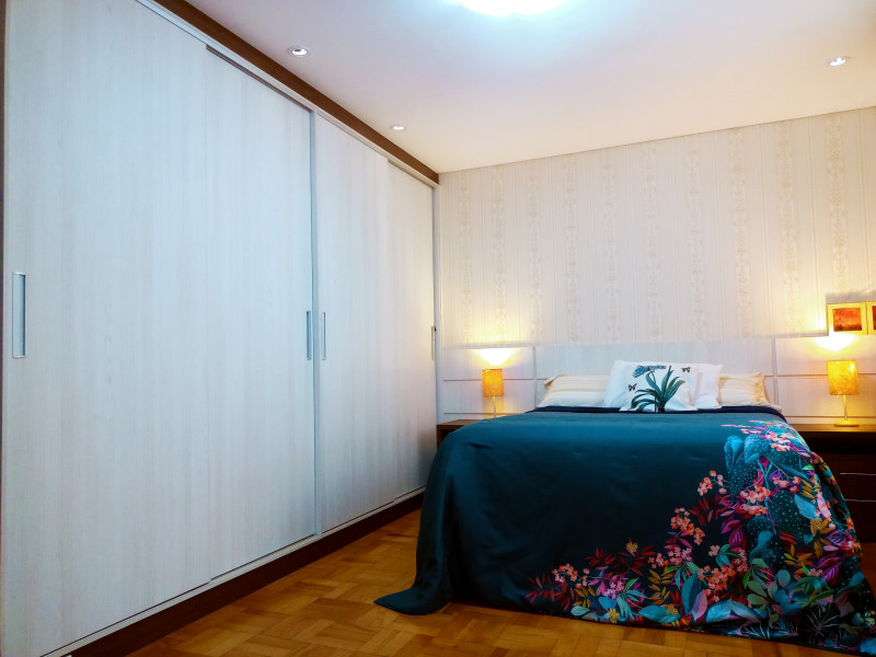 Apartamento à venda Centro com 190m² e 3 quartos por R$ 710.000 - 1659655449-suite.jpg