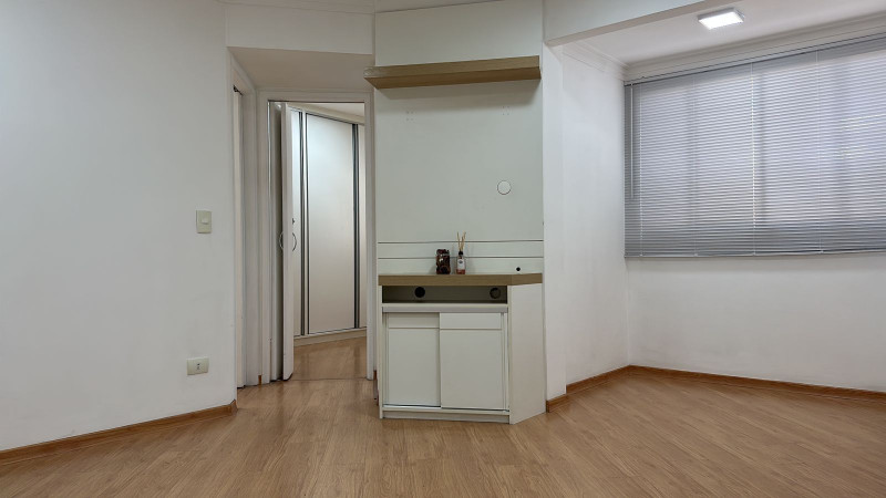 Apartamento à venda Freguesia do Ó com 50m² e 2 quartos por R$ 350.000 - 2043891747-sala-b.jpeg