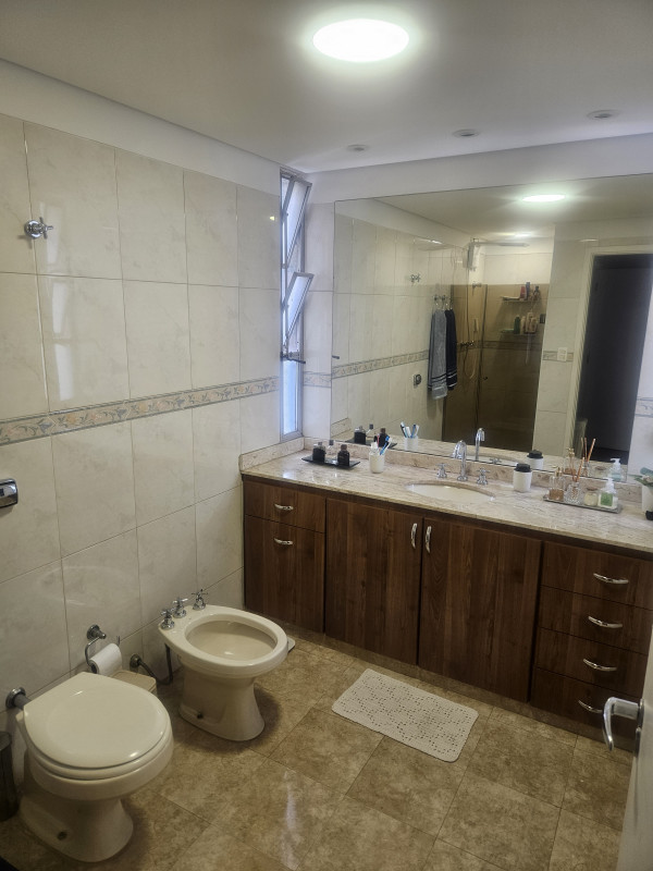 Apartamento à venda Jardim Paulista com 100m² e 2 quartos por R$ 1.200.000 - 666185245-banheiro-01.jpg