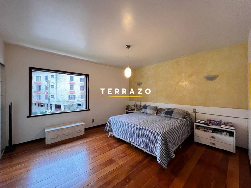 Casa à venda Varzea com 350m² e 4 quartos por R$ 1.490.000 - 996034016-ee10a6ee-e9c7-4a2f-aaed-32a6e2dd7ca3.jpeg