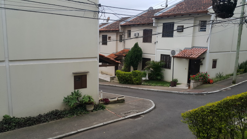 Casa de condomínio à venda Vila Nova com 80m² e 3 quartos por R$ 200.000 - 289475184-20181011-174044.jpg