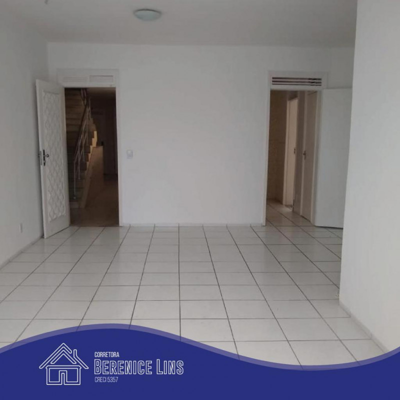 Apartamento à venda Joaquim Távora (Fortaleza) com 91m² e 4 quartos por R$ 240.000 - 431867268-sala-com-escada.jpeg