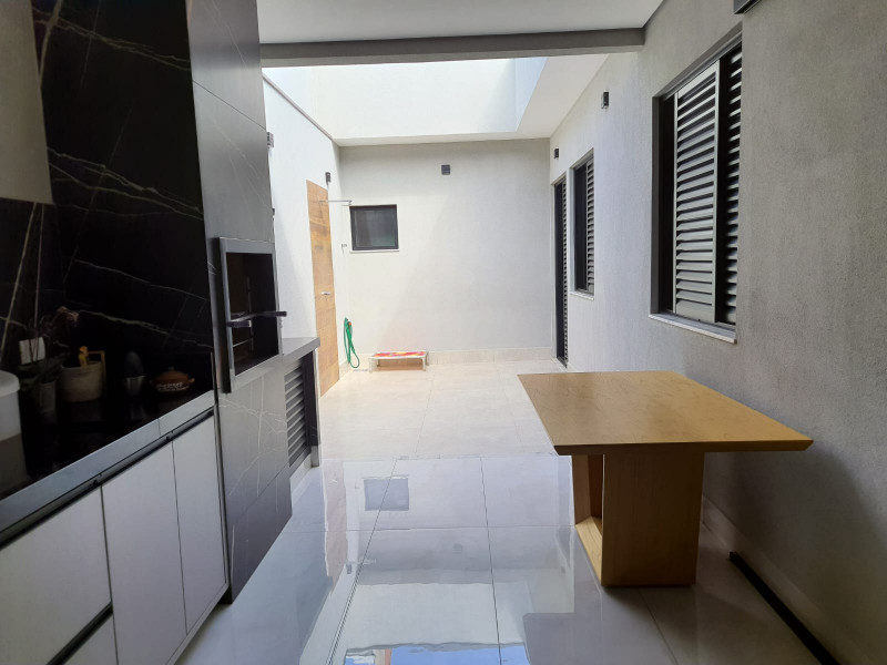 Casa de condomínio à venda Lot. Terras de Sao Pedro e Sao Paulo com 120m² e 3 quartos por R$ 879.000 - 285320152-21.jpeg
