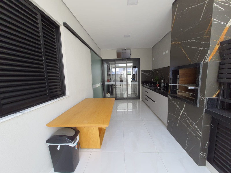 Casa de condomínio à venda Lot. Terras de Sao Pedro e Sao Paulo com 120m² e 3 quartos por R$ 879.000 - 715198458-25.jpeg