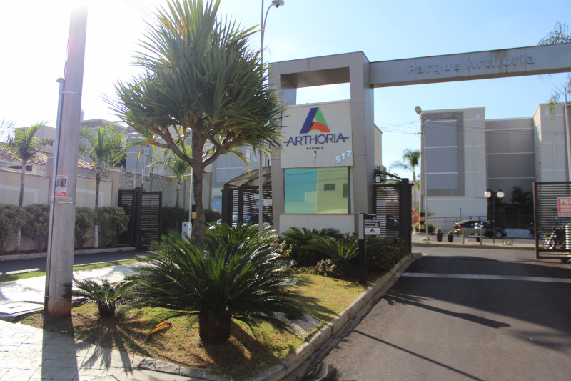 Apartamento à venda Jardim América (Vila Xavier) com 39m² e 2 quartos por R$ 134.900 - 212688768-foto-01.JPG