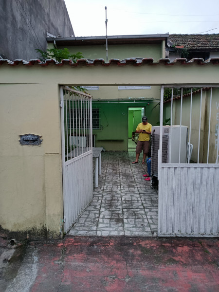 Casa à venda Vila Paranaguá com 60m² e 4 quartos por R$ 280.000 - 673157118-img20230725175220.jpg
