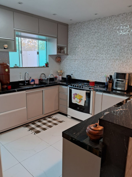 Casa de condomínio à venda Pontal com 100m² e 2 quartos por R$ 380.000 - 923798785-img-20230808-wa0058.jpg