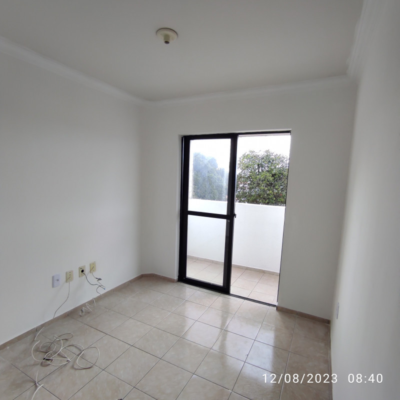 Apartamento para alugar JOÃO PAULO II com 50m² e 2 quartos por R$ 1.155 - 652545070-img-20230812-084028.jpg