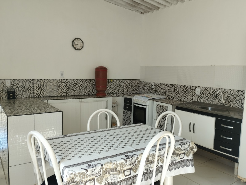 Casa à venda Centro com 250m² e 3 quartos por R$ 134.000 - 1568865947-img-20230817-143126.jpg