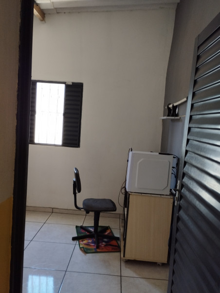 Casa à venda Centro com 250m² e 3 quartos por R$ 134.000 - 1582148294-img-20230817-144625.jpg