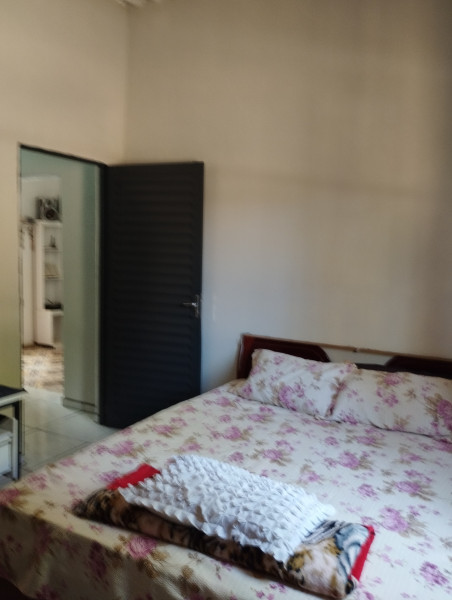 Casa à venda Centro com 250m² e 3 quartos por R$ 134.000 - 1602364451-img-20230901-105959.jpg