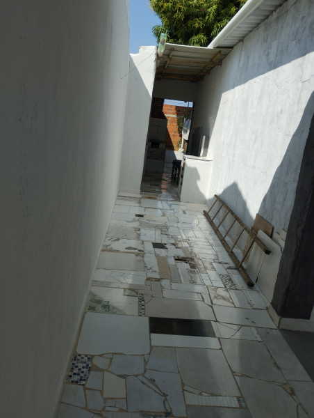 Casa à venda Centro com 250m² e 3 quartos por R$ 134.000 - 279595576-img-20230831-093108.jpg