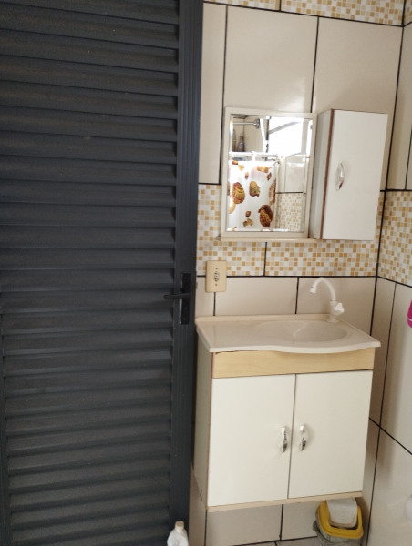 Casa à venda Centro com 250m² e 3 quartos por R$ 134.000 - 76222124-img-20230817-150003.jpg