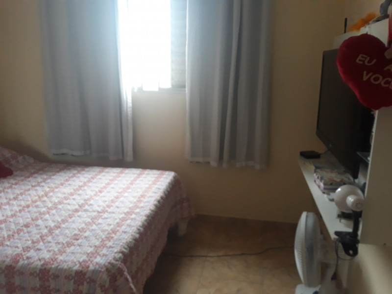 Apartamento à venda Vila São Roque com 53m² e 2 quartos por R$ 250.000 - 375411195-quarto1-3.jpg