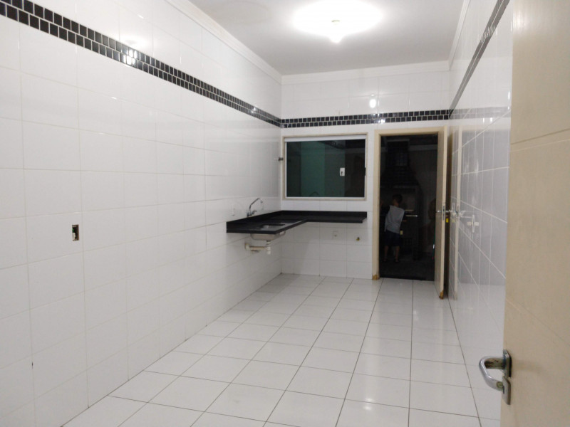 Casa à venda Canto do Forte com 198m² e 4 quartos por R$ 1.080.000 - 1676507051-img-20190724-180827988.jpg