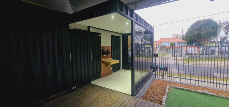 Comercial para alugar Novo Mundo com 148m² e 1 quarto por R$ 5.990 - 1783199607-hall-banheiros-2.jpg