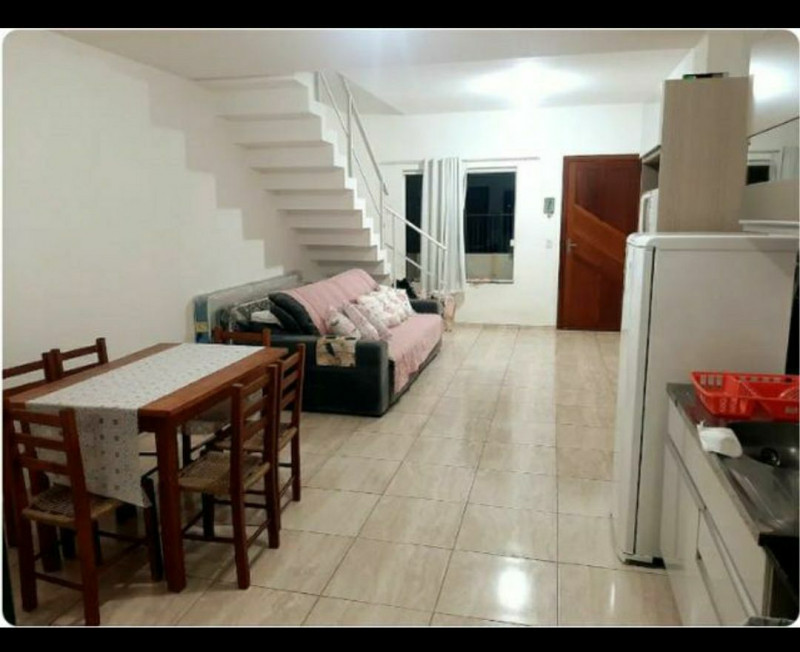 Casa à venda Ingleses do Rio Vermelho com 91m² e 2 quartos por R$ 350.000 - 1373465606-fad32ad2-6ed7-4ce7-812c-c1f3c02fab20.jpg