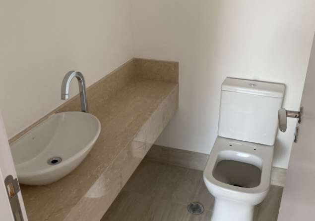 imóvel com 174m²
