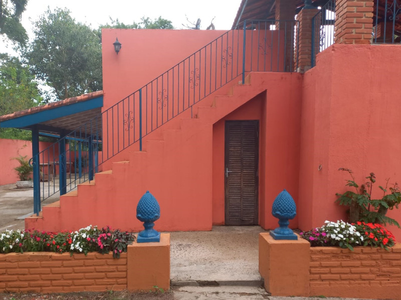 Sítio à venda Centro com 115000m² e 16 quartos por R$ 2.750.000 - 25a-escada-para-o-terraco.jpeg