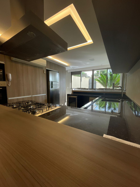 Apartamento à venda Agronômica com 130m² e 3 quartos por R$ 1.150.000 - 49777806-23.JPG