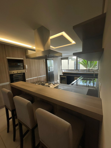 Apartamento à venda Agronômica com 130m² e 3 quartos por R$ 1.150.000 - 818910628-22.JPG