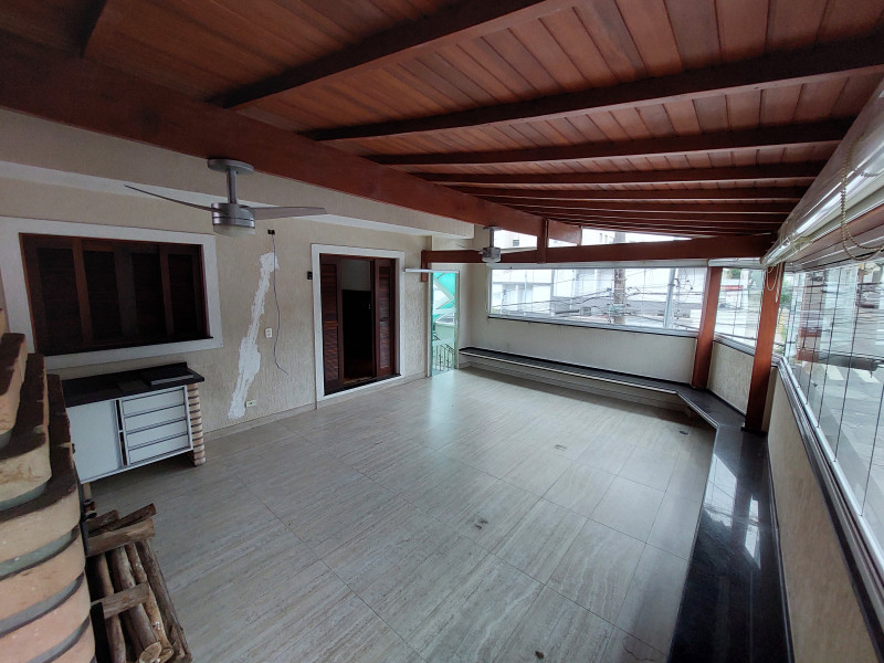 Casa à venda Vila Santa Catarina com 160m² e 5 quartos por R$ 1.000.000 - 259988195-laje-b.jpg