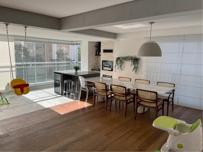 Apartamento à venda Campo Belo com 220m² e 4 quartos por R$ 4.900.000 - 619312432-sala-1.jpg