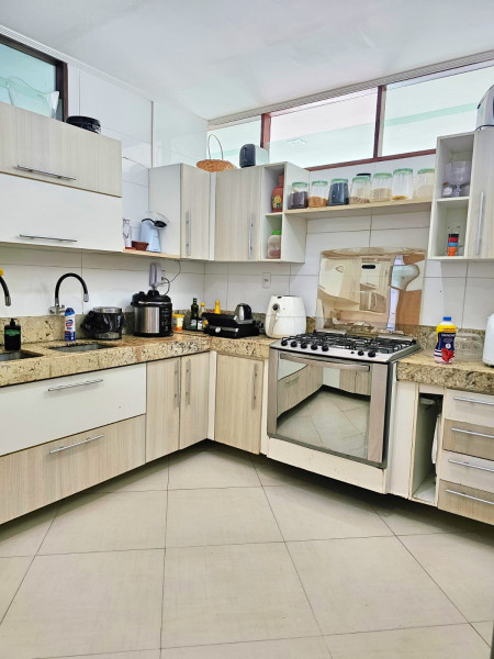 Casa à venda Lot. Bela Vista com 346m² e 5 quartos por R$ 1.380.000 - 648759130-1000373423.jpg