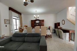 Casa à venda Caxingui com 197m² - 4 dormitórios -  vagas - R$ 1.250.000 - 1499586417-20230228-092914.jpg