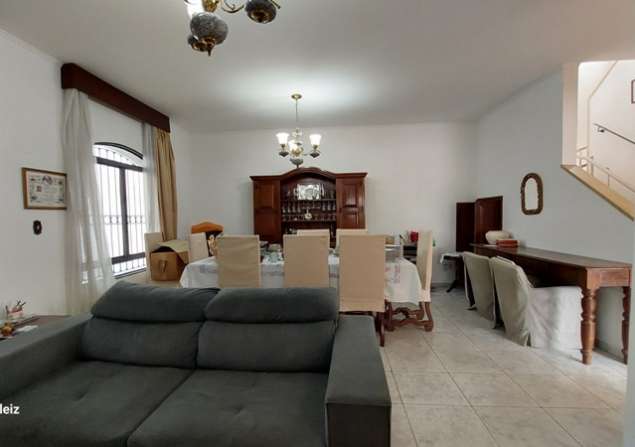 imóvel com 197m²