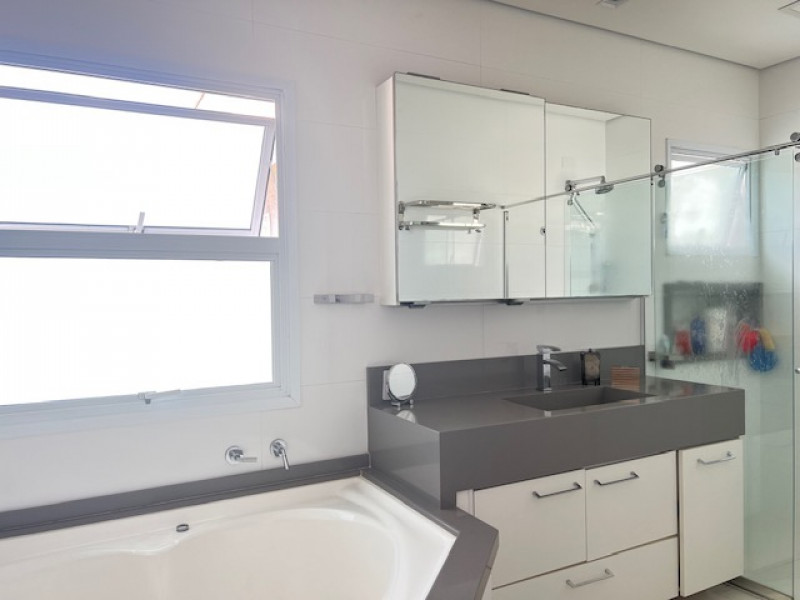 Casa de condomínio à venda Jardim Daysy com 400m² e 4 quartos por R$ 2.600.000 - 601051279-img-5316.JPG