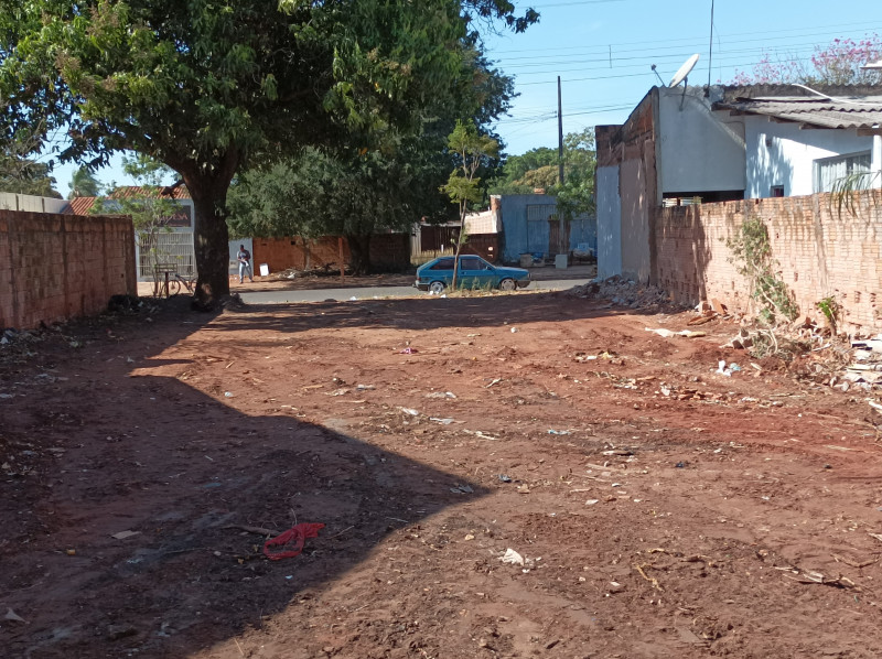 Terreno à venda Nova Lima com 360m² e 1 quarto por R$ 180.000 - 1392378120-img-20220711-094526.jpg